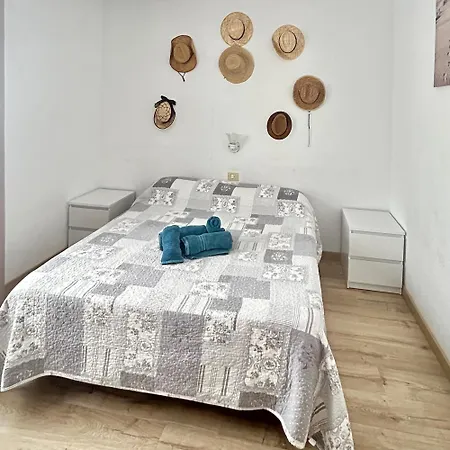 Lovely 1 Bed In Castle Harbour C108 Los Cristianos (Tenerife)